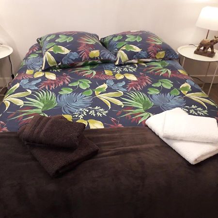 Chambre D'Hotes - Douce Nui-The Vernouillet  Екстер'єр фото