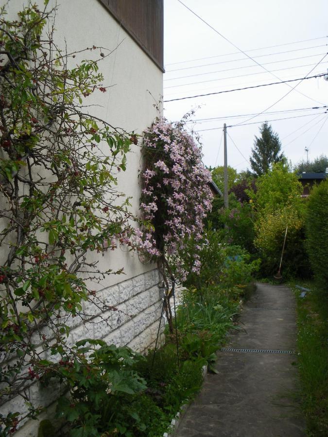 Chambre D'Hotes - Douce Nui-The Vernouillet  Екстер'єр фото